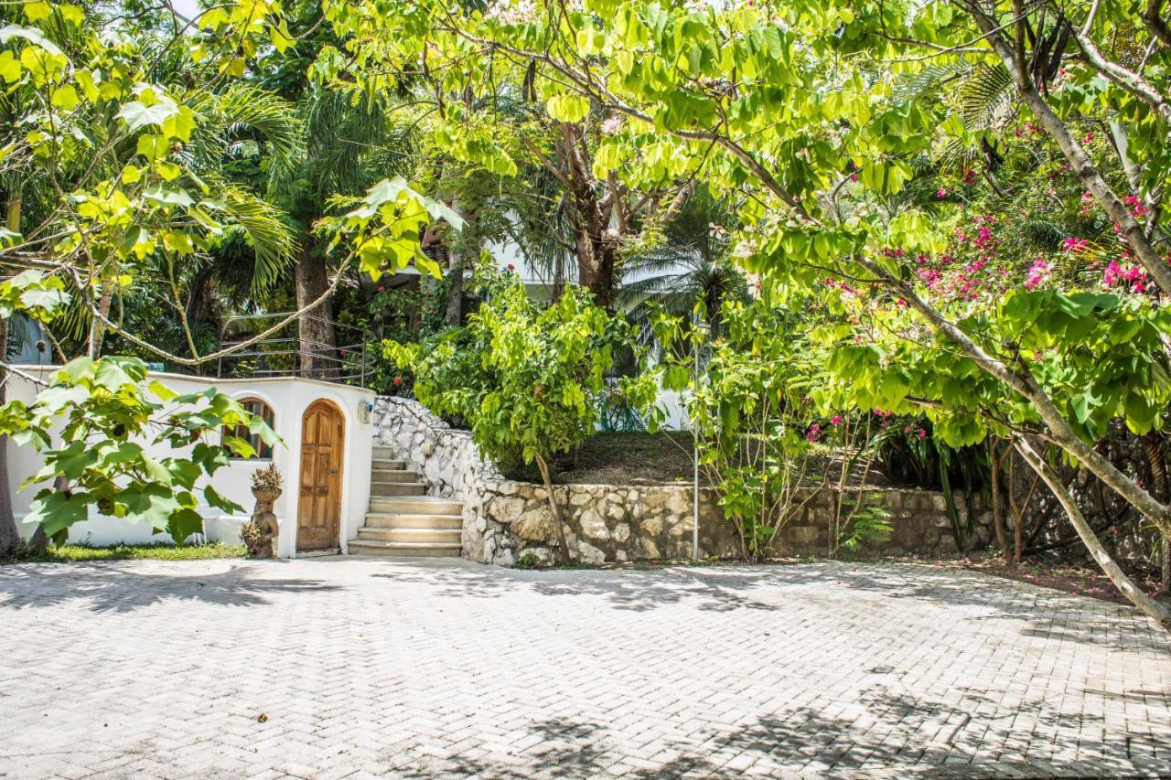 Villa Bruga En Samara Rocks Екстериор снимка